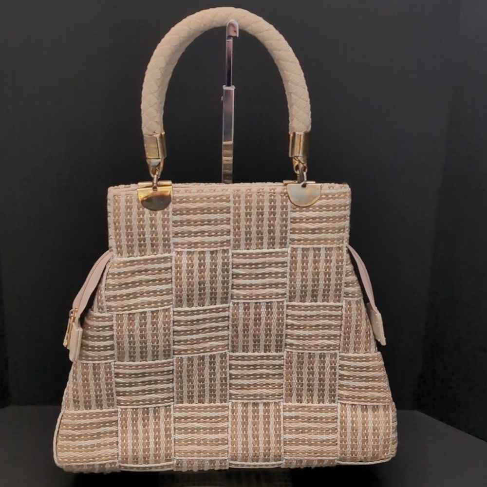 VGT, Fiona Italian Straw Woven Women's Handbag with Rope Handles.